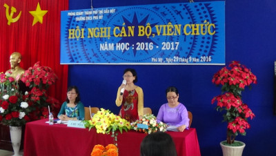 Hội nghị cán bộ viên chức năm học 2016-2017.