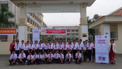 HS lớp 6 tuyên truyền chống Sốt xuất huyết