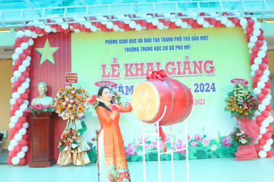 Trường THCS Phú Mỹ tổ chức Lễ khai giảng năm học 2023 - 2024