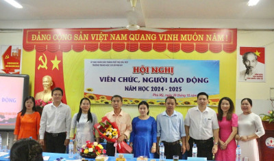 Quang cảnh buổi Hội nghị