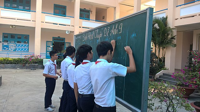 thieu nhi khoe (16)