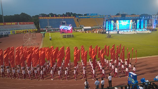 thieu nhi khoe (42)