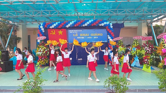 Lễ khai giảng năm học 2018 - 2019