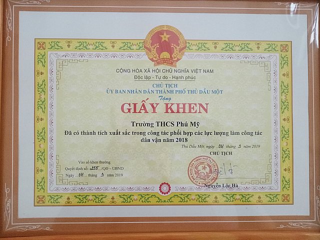 Khen "Xuất sắc trong công tác phối hợp các lực lượng làm công tác dân vận" năm 2018