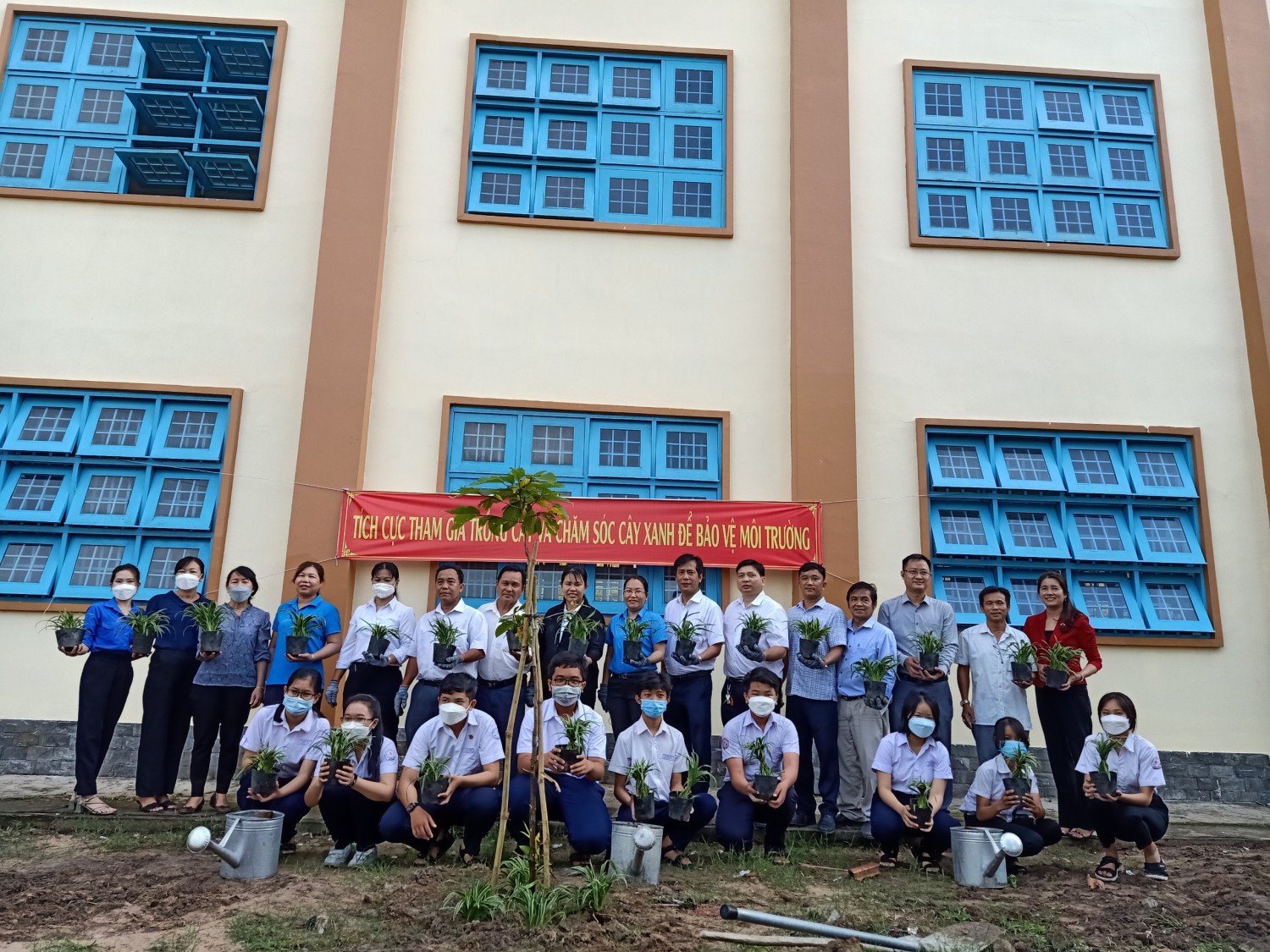 Đại biểu chụp hình lưu niệm