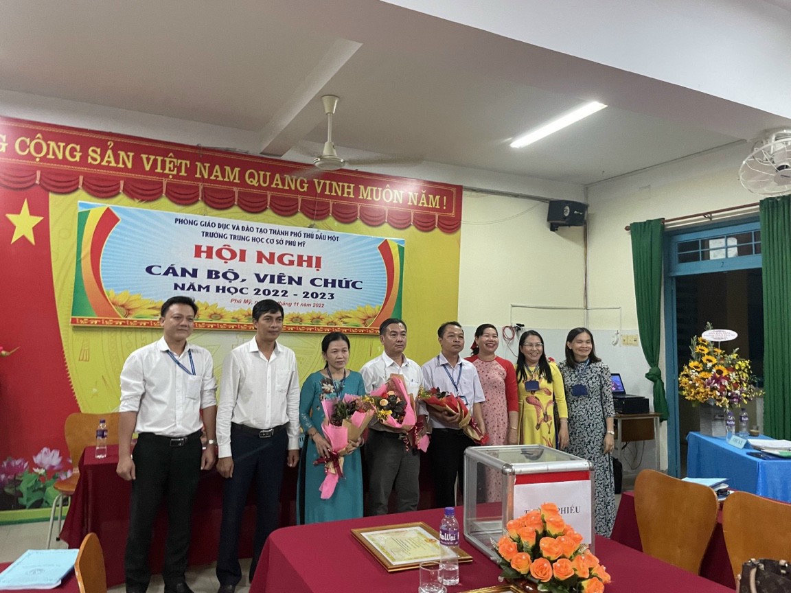 19 Ban TTND nhiệm kỳ 2022 2024 ra mắt