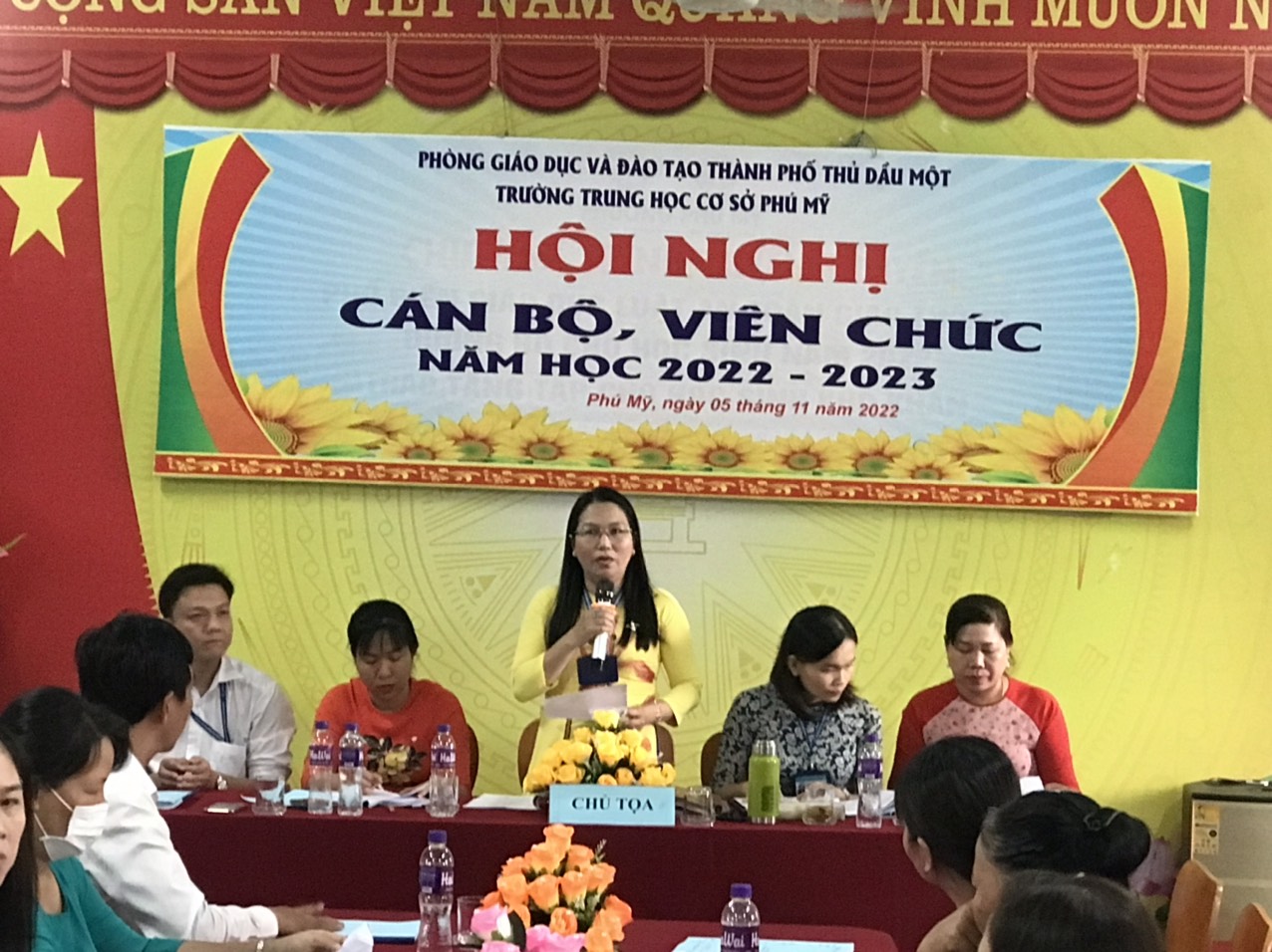 9trả lời ý kiến