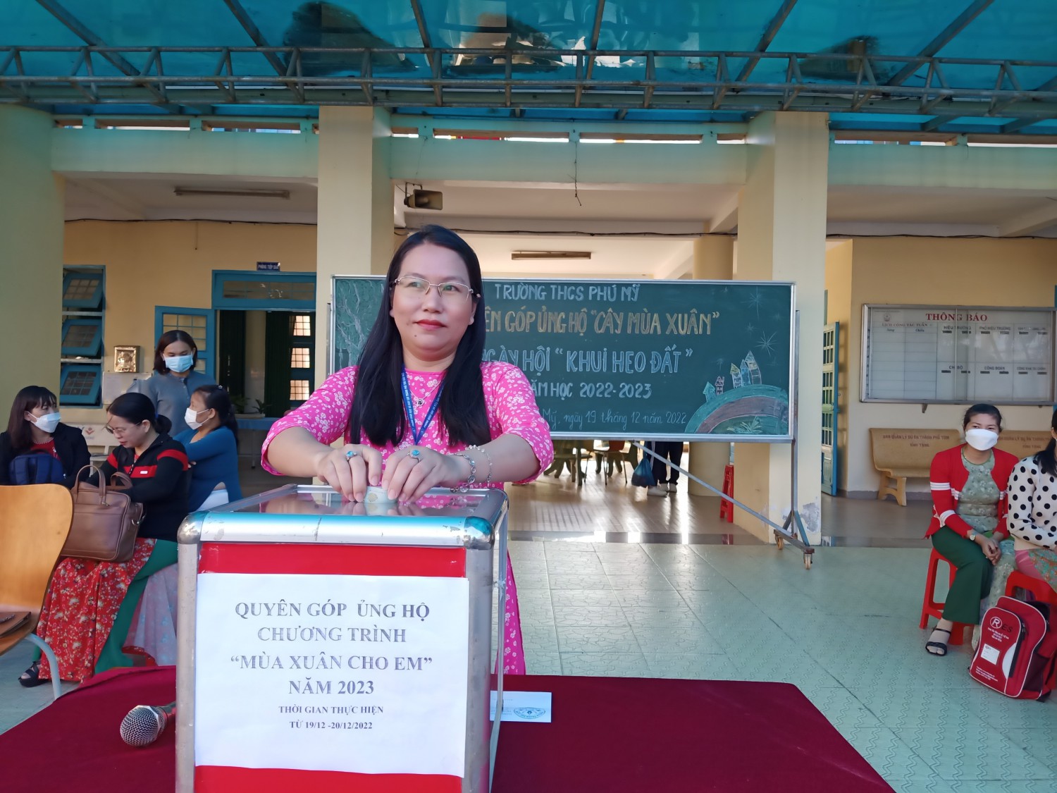 Phú Mỹ tổ chức quyên góp ủng hộ “CÂY MÙA XUÂN” với chủ đề ngày hội “KHUI HEO ĐẤT” năm học 2022-2023