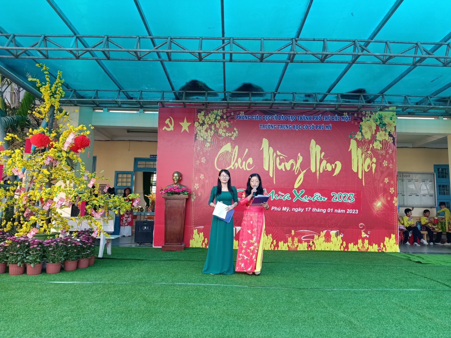 Trường THCS Phú Mỹ tổ chức các hoạt động Mừng xuân mới với chủ đề “Chào mùa xuân” năm 2023