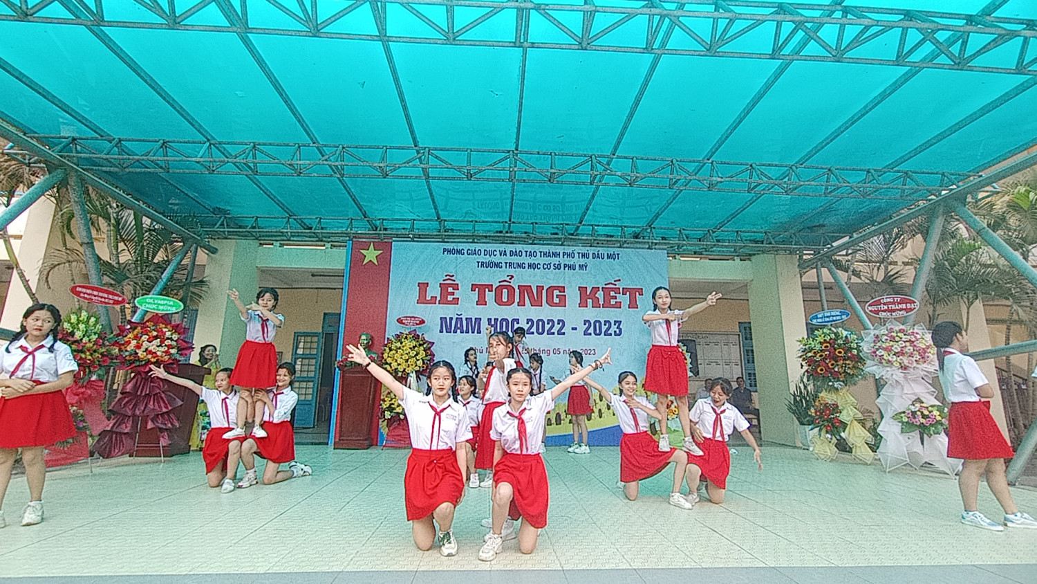 z4374591900385 012b81e8102771dbe838a7c2e1f7db4a